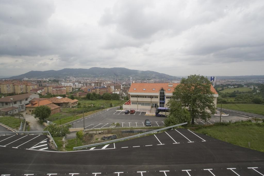 Hotel Palacio De Asturias Овиедо Екстериор снимка