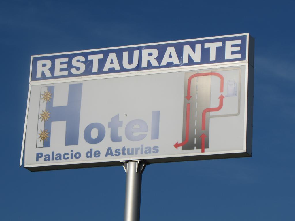 Hotel Palacio De Asturias Овиедо Екстериор снимка