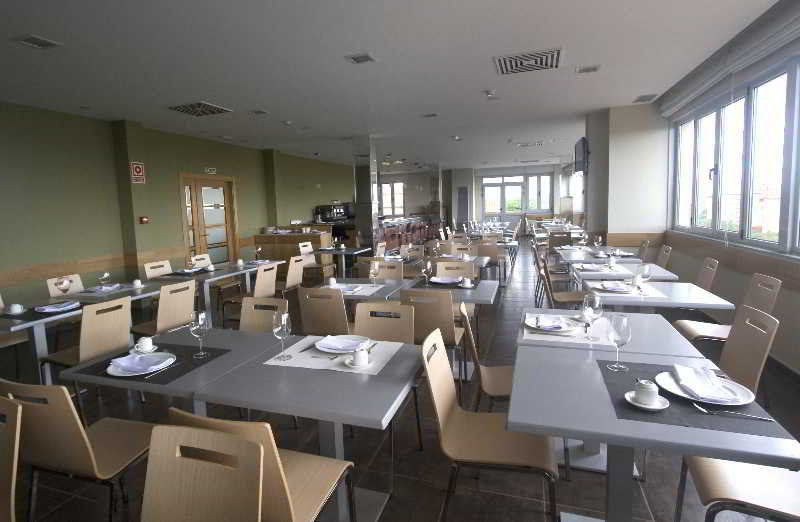 Hotel Palacio De Asturias Овиедо Екстериор снимка