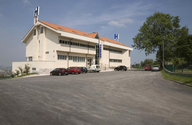 Hotel Palacio De Asturias Овиедо Екстериор снимка
