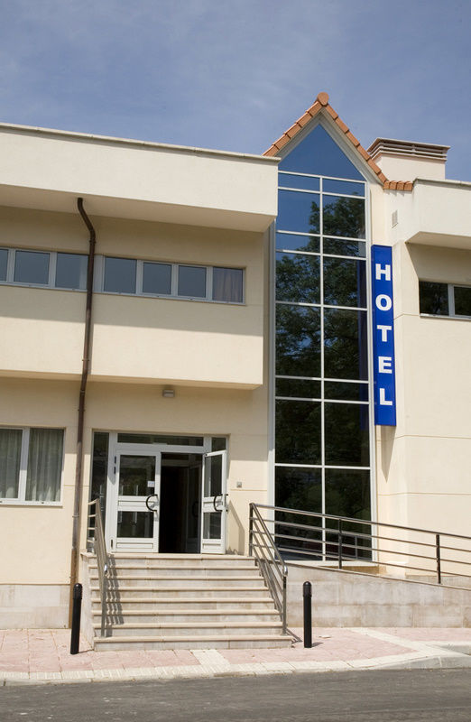 Hotel Palacio De Asturias Овиедо Екстериор снимка